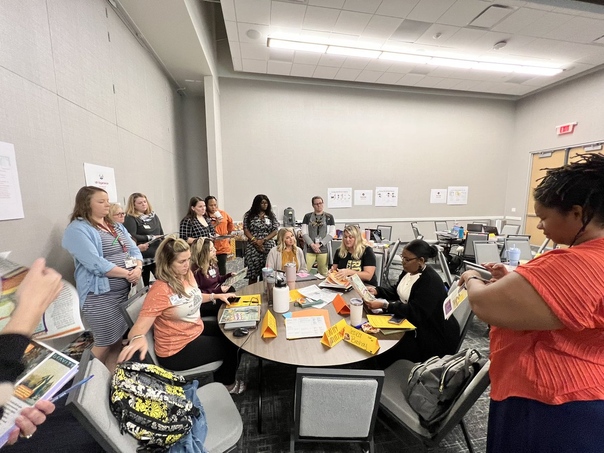 American Mama tweet media