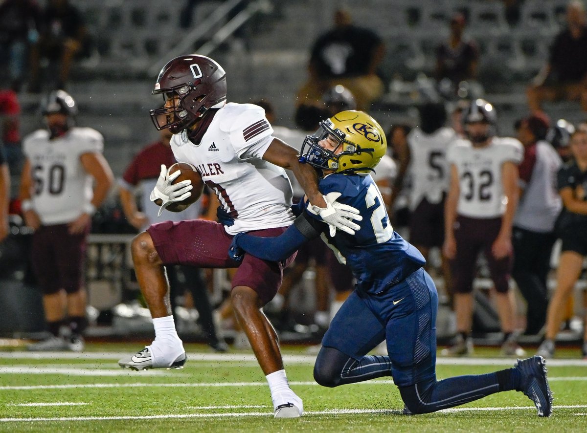 See <a href="/waller_football/">Waller Football</a>  vs <a href="/KCTigerFootball/">KleinCollinsFootball</a> football images at: maxpreps.com/photography/ga… #WeAreWaller #BrickByBrick #BulldogBrag <a href="/KCTigerFootball/">KleinCollinsFootball</a> <a href="/KC_HAWGS/">KCFB HAWGS</a> <a href="/KleinISD/">Klein ISD</a> <a href="/KleinCollins/">Klein Collins High School</a> <a href="/KleinISDAth/">Klein ISD Athletics</a> <a href="/MaxPreps/">MaxPreps</a> <a href="/MaxPrepsTX/">Texas MaxPreps</a> <a href="/MaxPrepsPR/">MaxPreps PR</a>