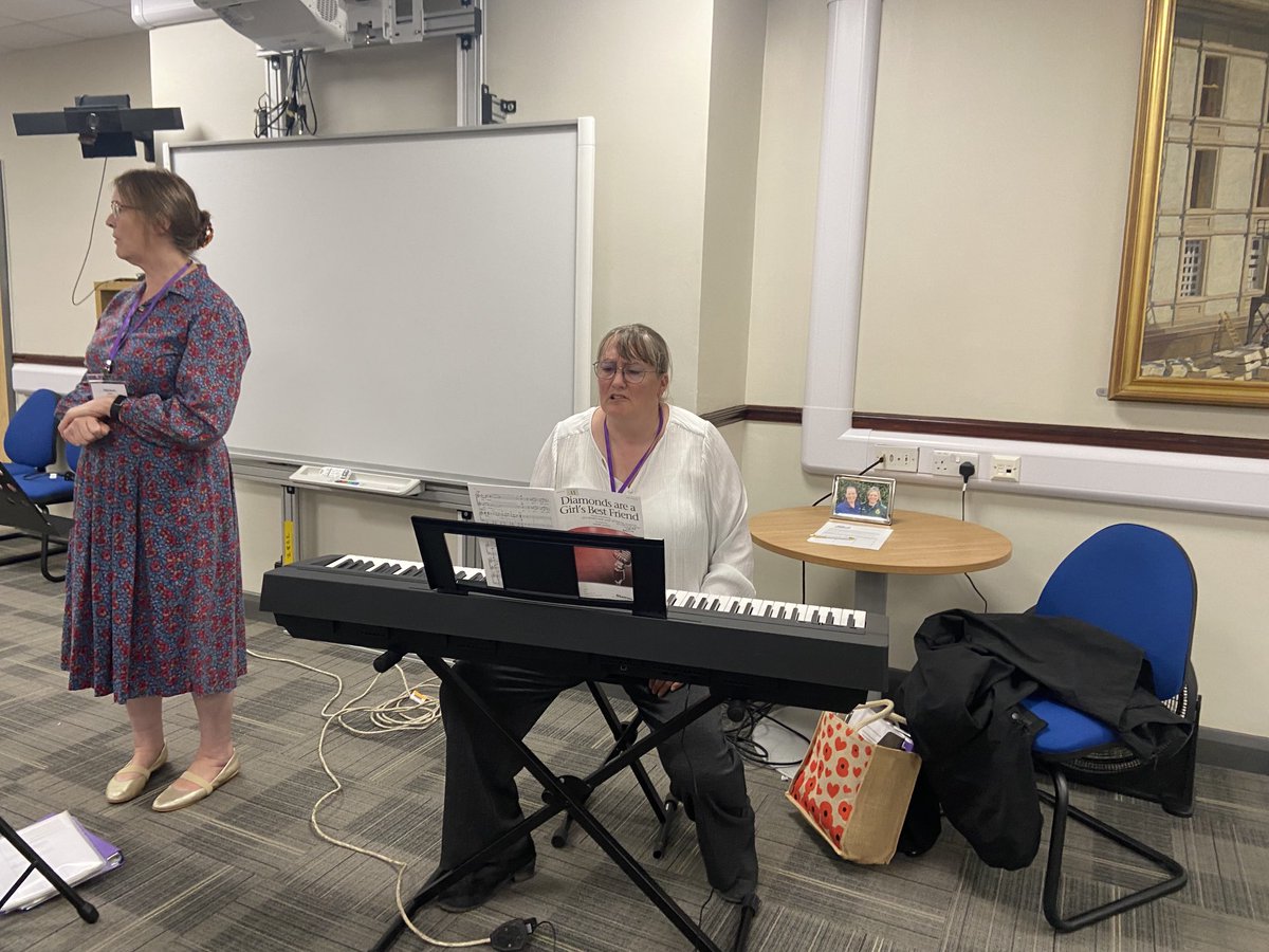 LynehamMWC's tweet photo. A fabulous rehearsal with my choir sisters last night at REME MOD Lyneham#lyneham@militarywives.org#TimeAfterTime#WeWillRememberThem 💜 https://t.co/U2lQAErYVU