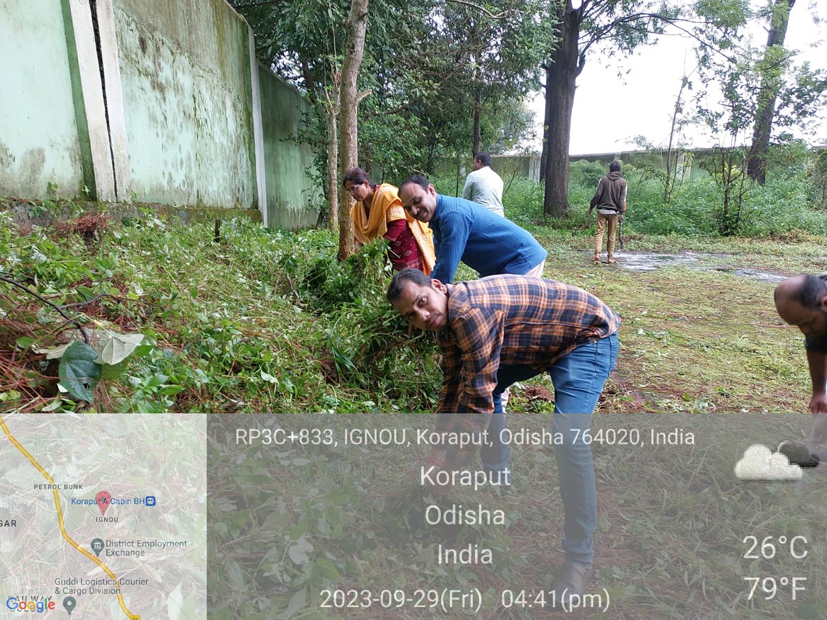 KoraputRc's tweet photo. #Swachhata Activities at IGNOU RC, Koraput https://t.co/sQ3P4u7PuL
