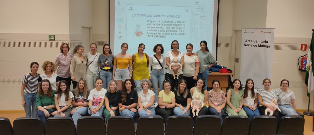 SaludNorteMalag's tweet photo. También hoy en Hospital de #Antequera hemos tenido Taller de primeros auxilios profesionales de centros educativos infantiles 👶🏻👶🏻👶🏻 (CEI SAN FRANCISCO, CEI ALMINARES, CEI DON CHUPETE, CEI PEQUEMUNDO, CEI VALKE DE ABDALAJÍS) https://t.co/BVxJVc3NOM