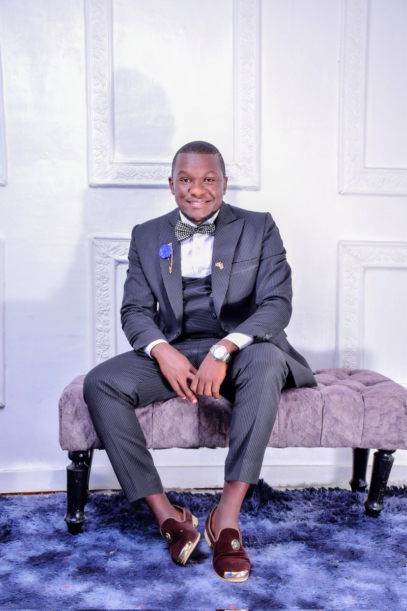 richkidstudios's tweet photo. SEPTEMBER  BABIES ARE SO UNIQUE .
You are lucky to have some as Friends. 
Happy Belated Birthday, our CEO.
#septemberbabies 
#HAPPYBIRTHDAY https://t.co/0rtOVI6zoc