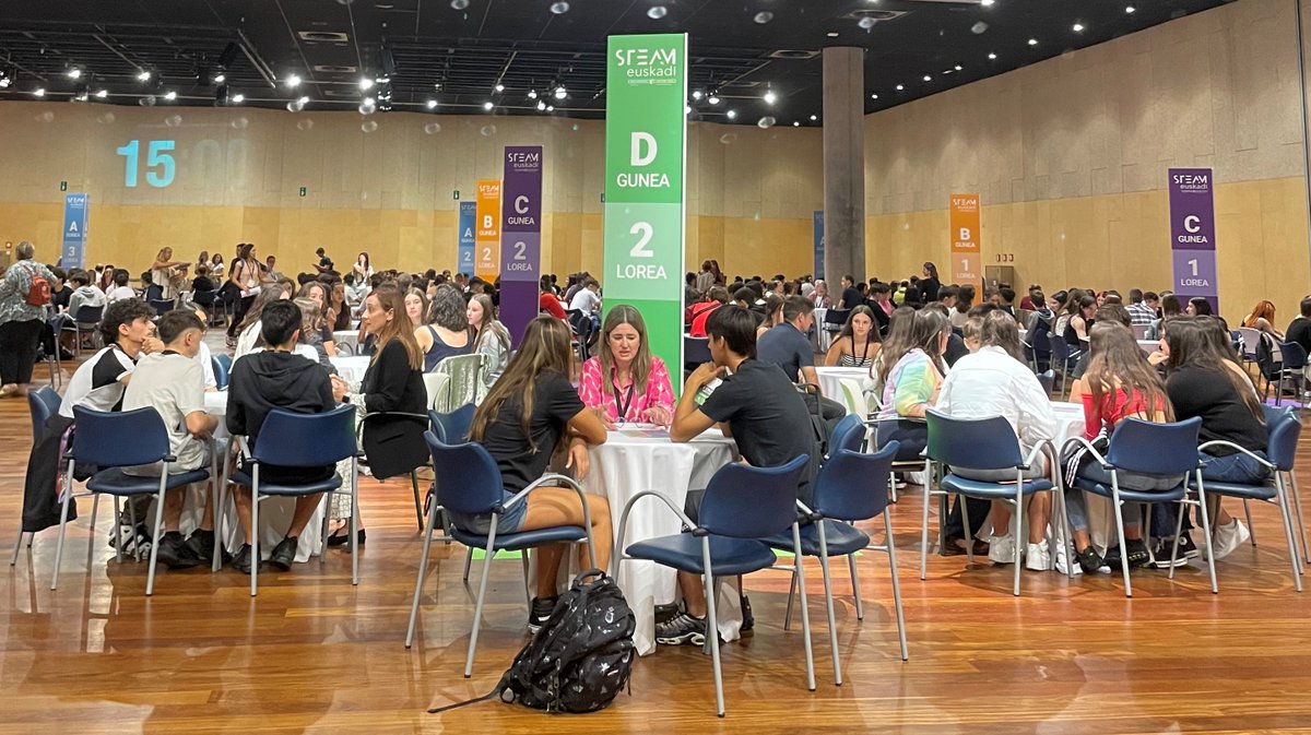 inetum_es's tweet photo. ¡Gran iniciativa para incentivar y promover vocaciones #STEAM entre nuestros más jóvenes!

Asistimos a #STEAMSare 2023, jornada de orientación profesional para alumnado de 4º ESO en el País Vasco.

@Innobasque @BEC_Bilbao

#STEAMSare #STEAMEuskadi
#formación #tecnología
#Inetum https://t.co/AUeJru4peW