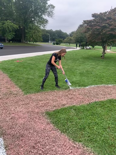 BristolTwpSD's tweet photo. Armstrong Middle School is prepping for Breast Cancer Awareness Week, kicking off Monday to raise money for the Susan G. Komen Foundation! #btsdtigers #BreastCancerAwareness https://t.co/yX81h3CuPY