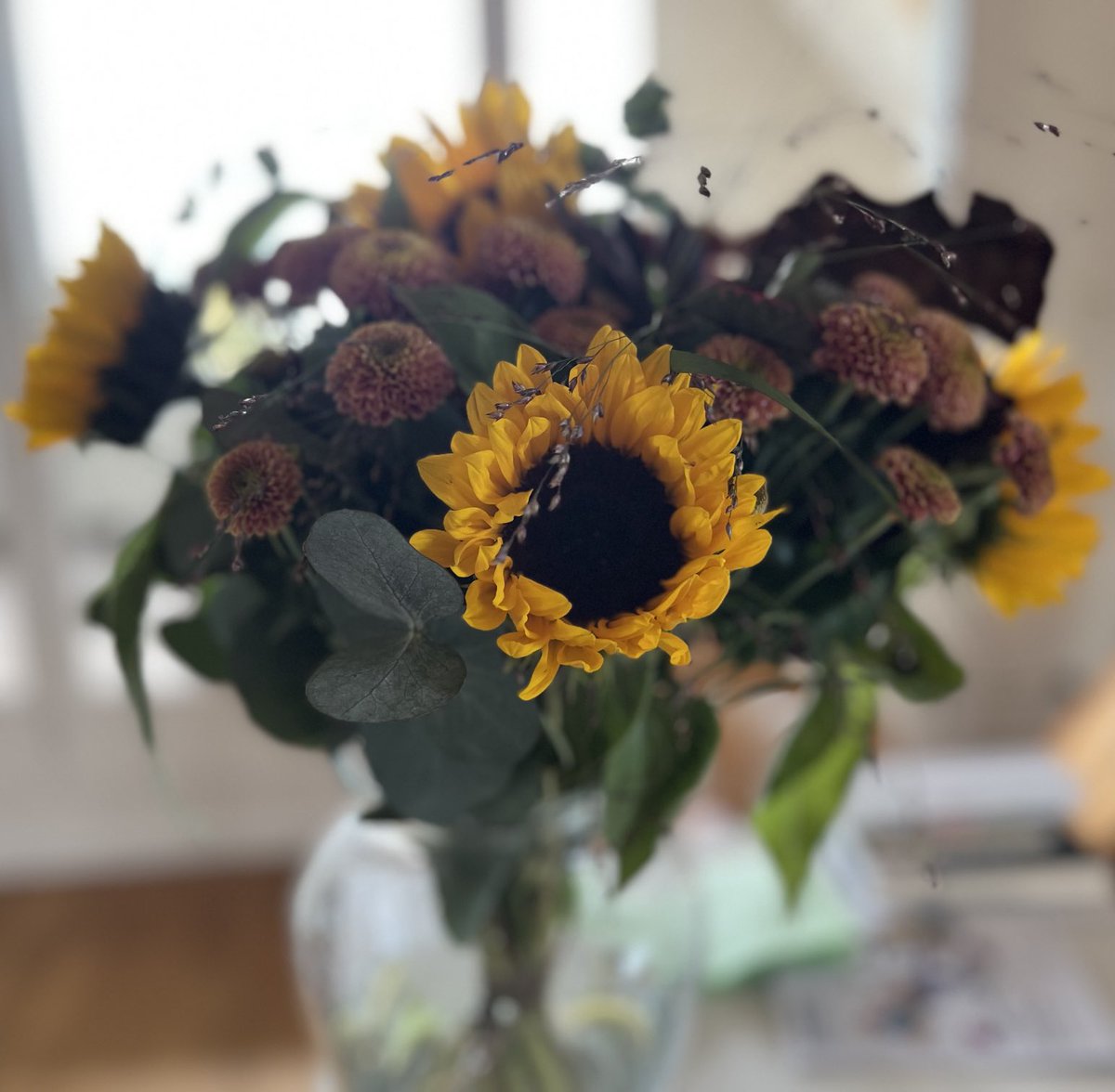 🌻😊