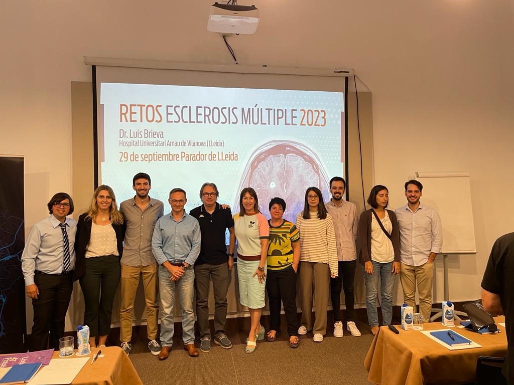 EsclerosimúltipleSCN (@esclerosismscn) on Twitter photo Primera part de la sessió matinal de RETOS #esclerosimultiple: Avançant en el tractament de l'#EM agressiva: compartint experiències amb tractaments d'alta eficàcia i en trasplantament autòleg de moll d'os.
Gràcies a tutors i moderadors i a l'organizador <a href="/LBrieva1/">Luis Brieva</a> i <a href="/roche_es/">Roche España</a> Primera part de la sessió matinal de RETOS #esclerosimultiple: Avançant en el tractament de l'#EM agressiva: compartint experiències amb tractaments d'alta eficàcia i en trasplantament autòleg de moll d'os.
Gràcies a tutors i moderadors i a l'organizador <a href="/LBrieva1/">Luis Brieva</a> i <a href="/roche_es/">Roche España</a>
