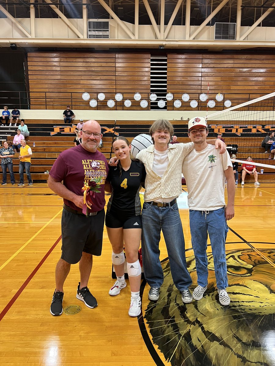 Alexandria Volleyball tweet media