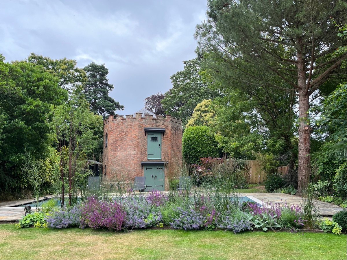 EverEdge tweet media