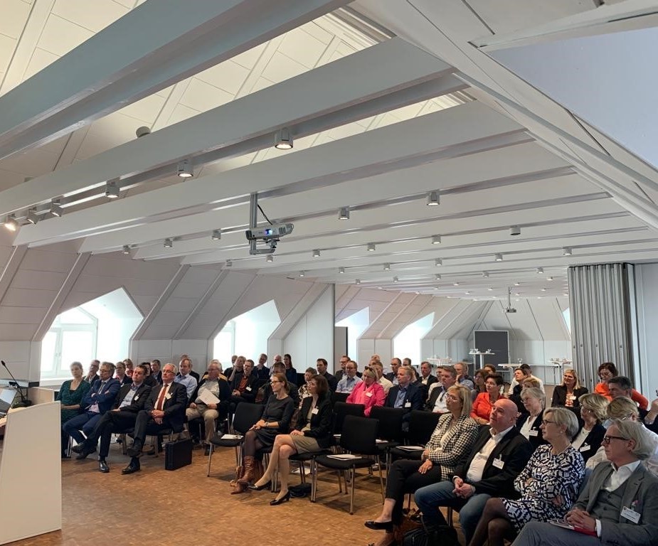 Oberlandesgericht Celle tweet media