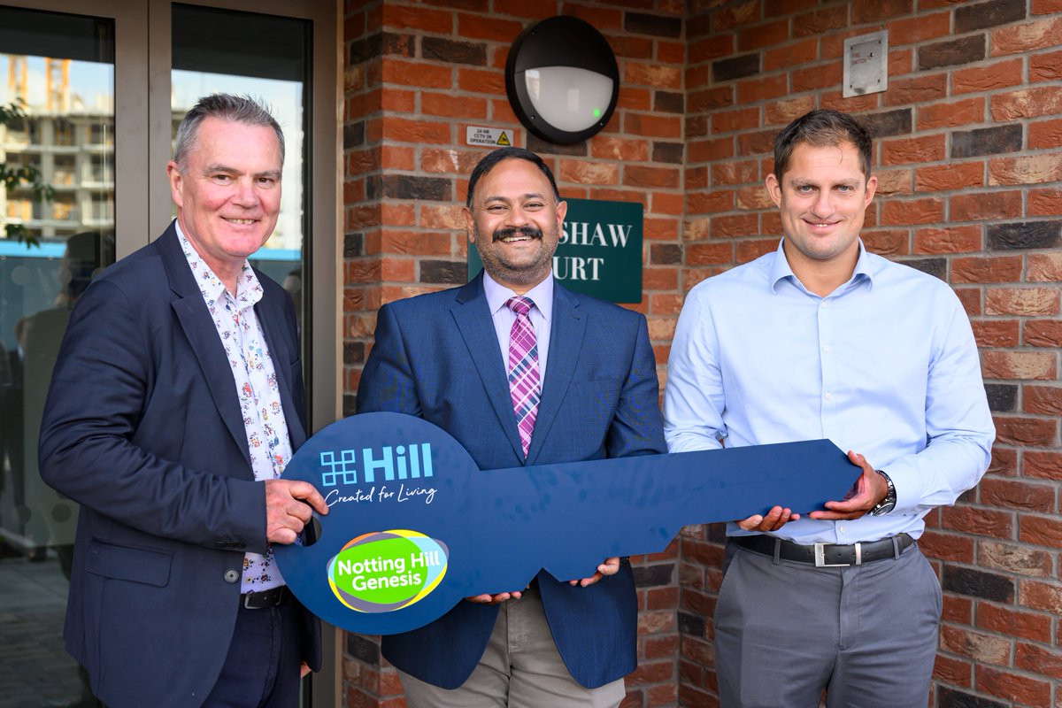 This week we celebrated handover of 42 new homes at Lampton Parkside in Hounslow, alongside our partners @Hill_Group_UK, all of which will provide housing for people on the @LBofHounslow waiting list. bit.ly/46wwTde