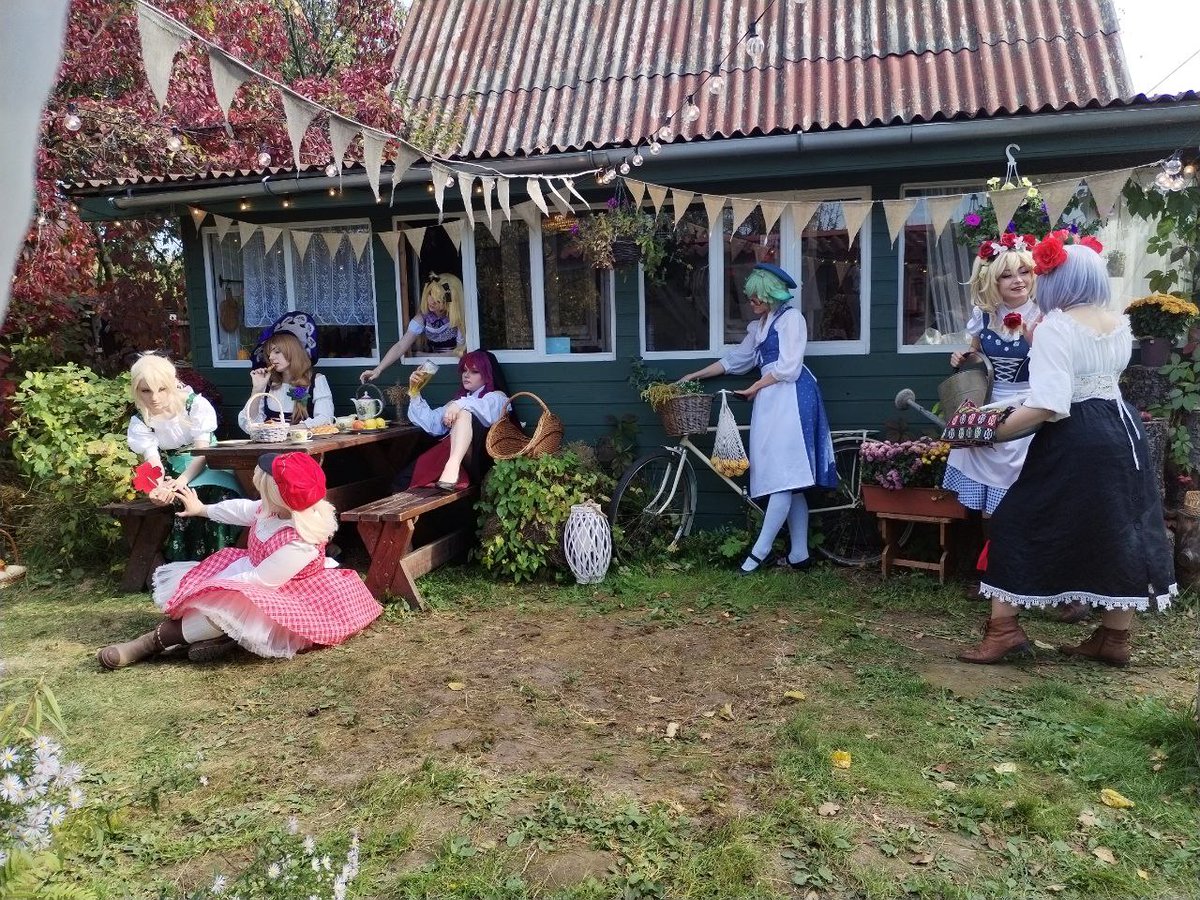 Недавно прошёл фотосет по прекрасным артам <a href="/srtm_on/">しらたま</a>. 💙🌻