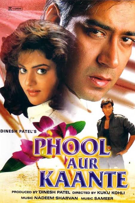 21) Lamhe vs Phool aur Kaante (1991)

#Lamhe: Sridevi, AnilKapoor, WaheedaRehman, AnupamKher

#PhoolAurKaante: AjayDevgan, Madhoo, ArunaIrani, AmrishPuri