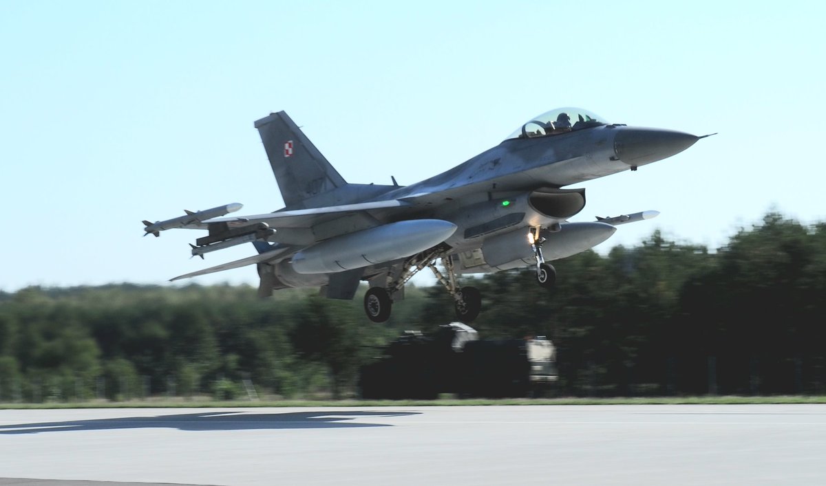 karoolgdansk's tweet photo. @DGeneralneRSZ https://t.co/fbgh8YJK85