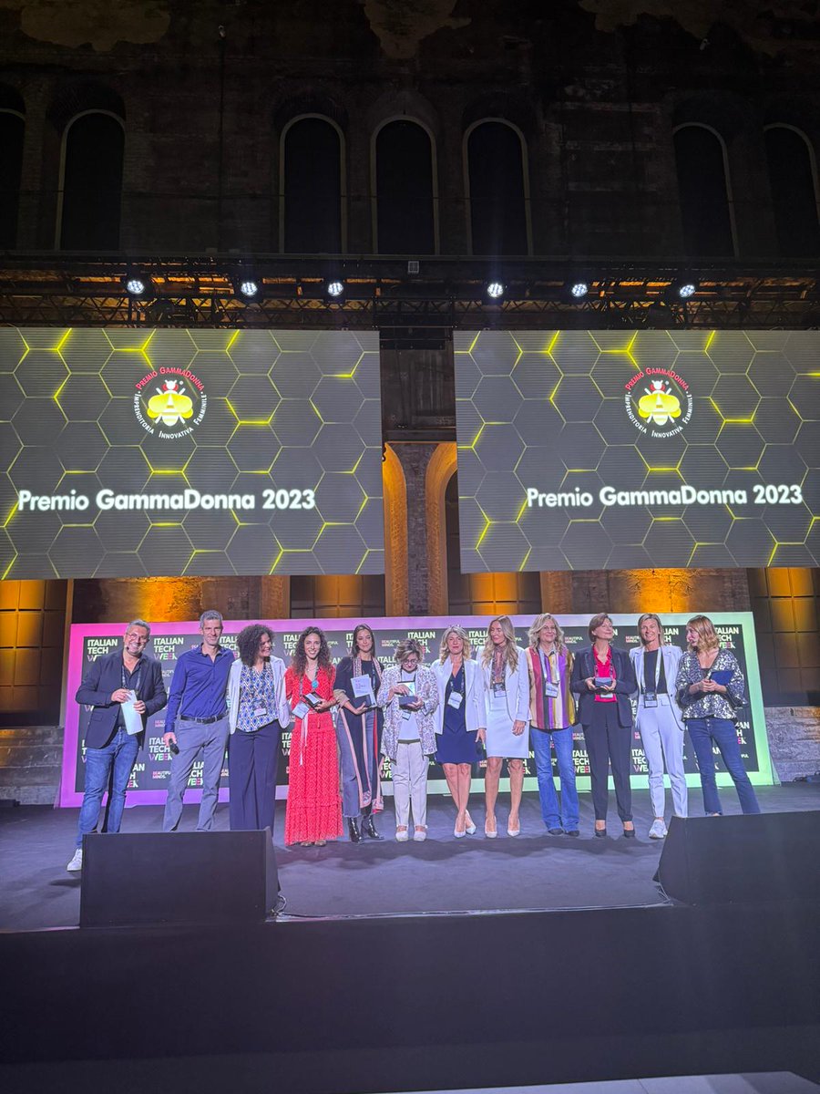 GammaDonna_'s tweet photo. ๐ Termina cosรฌ unโaltra finale del #PremioGammaDonna
๐ Lโappuntamento per tutti รจ alla finale del 2024
#GammaDonna #empowerment https://t.co/JtClix5Tvx
