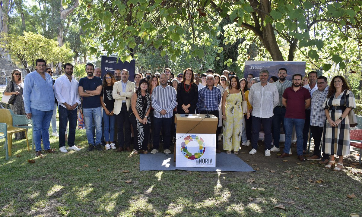 lanoria_mlg's tweet photo. 🏘️💡 El proyecto #Metapueblos de la @diputacionMLG  forma a más de 20 personas para trabajar en empresas de la #SierradelasNieves y la #Axarquía para luchar contra la #despoblación.

Más información 👉 https://t.co/qpa53s2Jj4 https://t.co/08KWUJ1JML