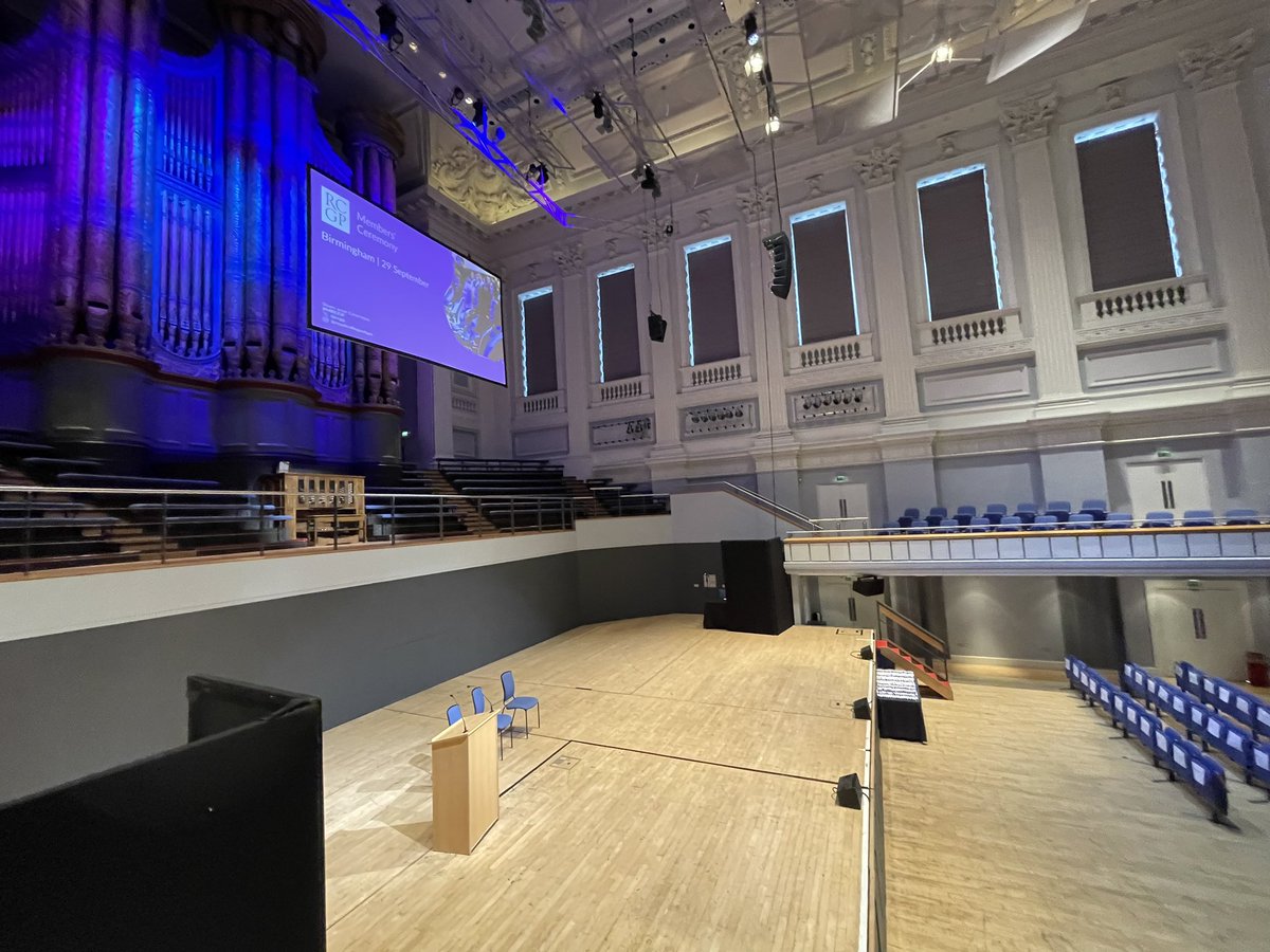 Aaliya_UK's tweet photo. Home for the afternoon 🎓

Proud to welcome our guests at today’s #NewMembersCeremony

#MRCGP #FRCGP #YourProfessionalHome https://t.co/nsvoaWYTEi