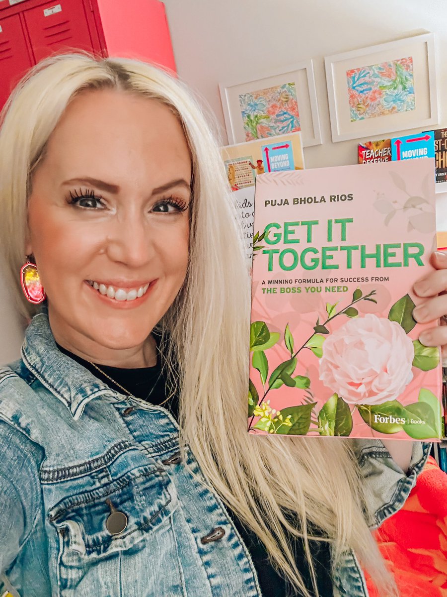 MrsSpinasClass's tweet photo. Soooo excited to read this bestseller by @pujarios!!! I’ve heard so many folks raving about it!!! 🤩💗🙌🏻 https://t.co/dMi6lIMJcU