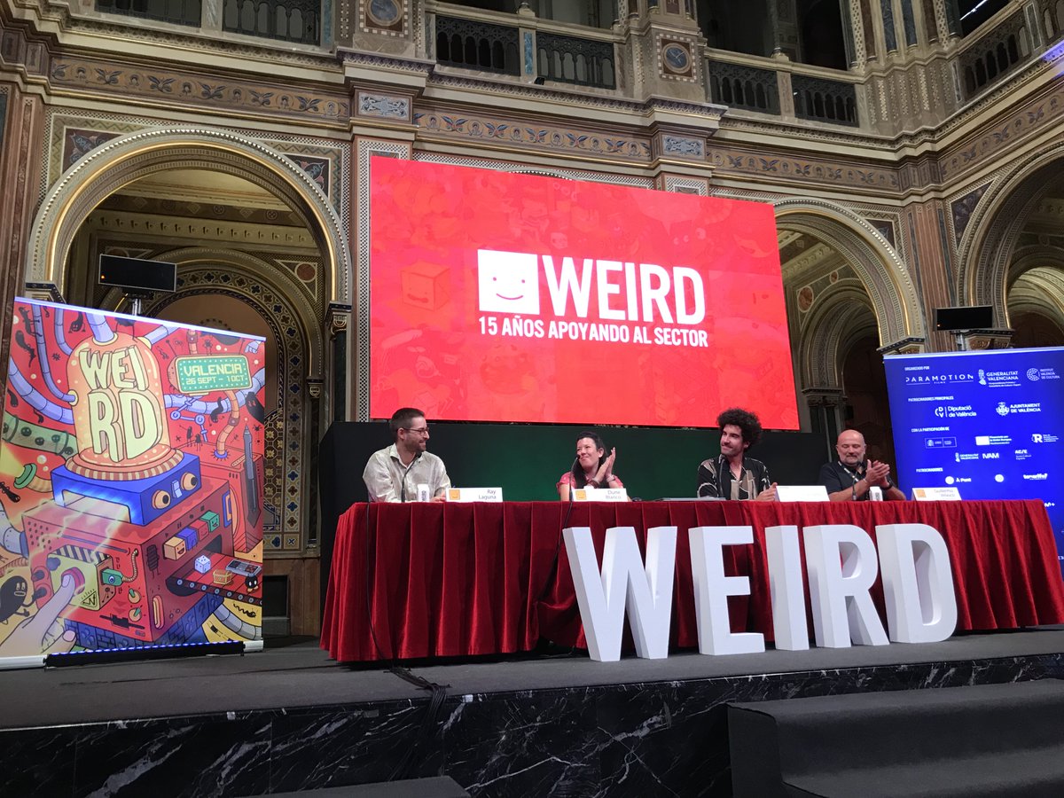 Comenzamos esta primera jornada de #15WEIRDMARKET celebrando los 15 años 🎂👑que lleva el mercado apoyando al sector, con Iván Miñambres (<a href="/unikoec/">UniKo</a> ), <a href="/DuneBlanco/">Dune Blanco</a> (<a href="/MrKlaus_Studio/">Mr. Klaus Animation Studio</a> ) y Guillermo Velasco (<a href="/BigBangTwitt/">Big Bang Box</a>) , moderado por <a href="/AnimacionPara/">Animación para adultos</a>
