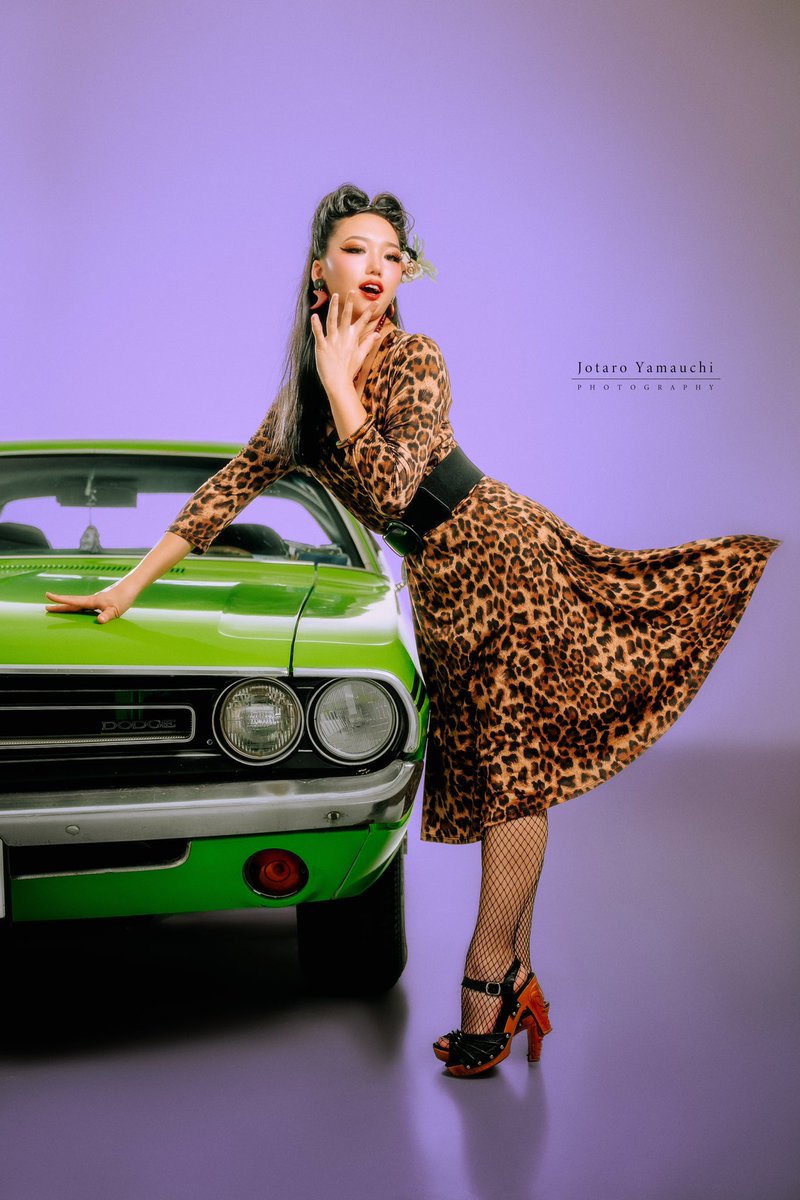 y_asaka0930's tweet photo. pinup girl ❤️‍🔥
・
@jotaroyamauchi 
#pinup #pinupstyle #pinupgirl  #pinupfashion #pinupphotography   #pinupcouture #mooneyespinup  #pinuphair #pinupgirlclothing #pinupmodel #1971dodgechallenger #dodgechallenger #challenger #musclecar #musclepinups #アメ車女子 #旧車女子 #mooneyes https://t.co/DczaRilYxn
