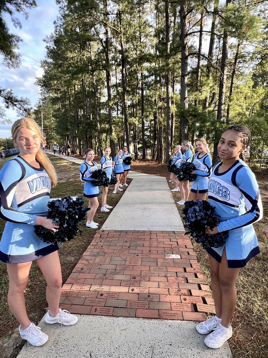 uphscheer's tweet image. Thursday Nights in Wilhoit! 💙