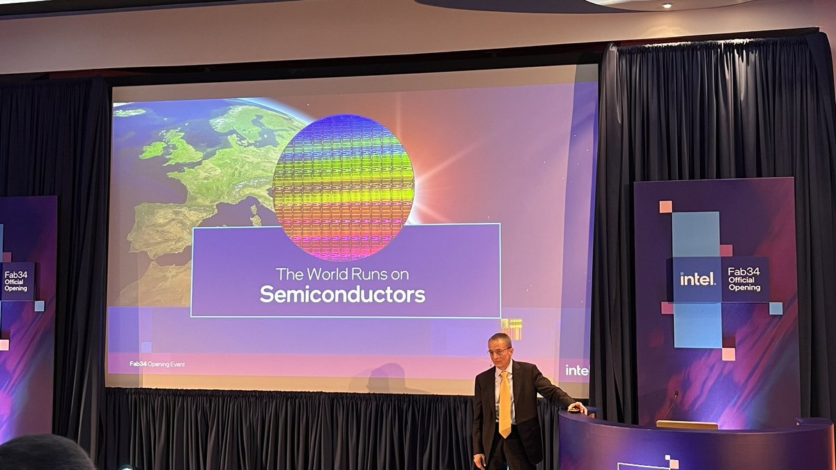 Andrew Buss - IDC (@bussidc) on Twitter photo The opening ceremony for #IntelFab34 begins and <a href="/PGelsinger/">Pat Gelsinger</a> takes the stage to talk about Ireland as the Silicon Isle The opening ceremony for #IntelFab34 begins and <a href="/PGelsinger/">Pat Gelsinger</a> takes the stage to talk about Ireland as the Silicon Isle