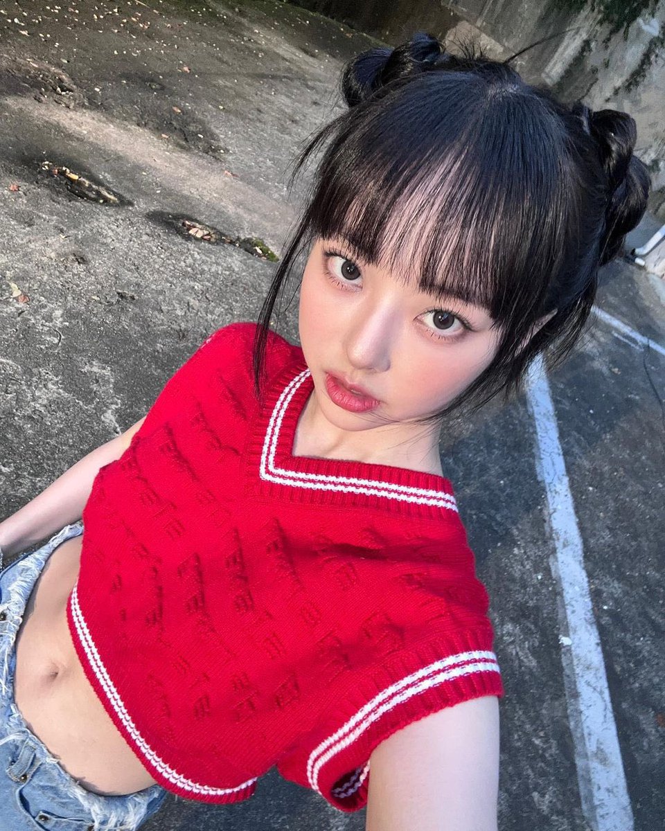 LOOΠΔ France 📡¹² HIATUS tweet media