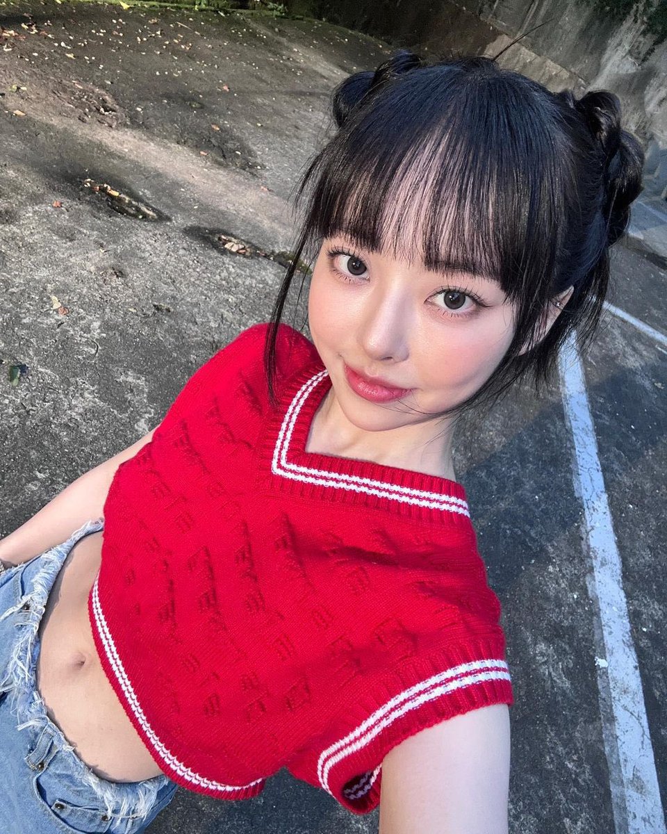 LOOΠΔ France 📡¹² HIATUS tweet media