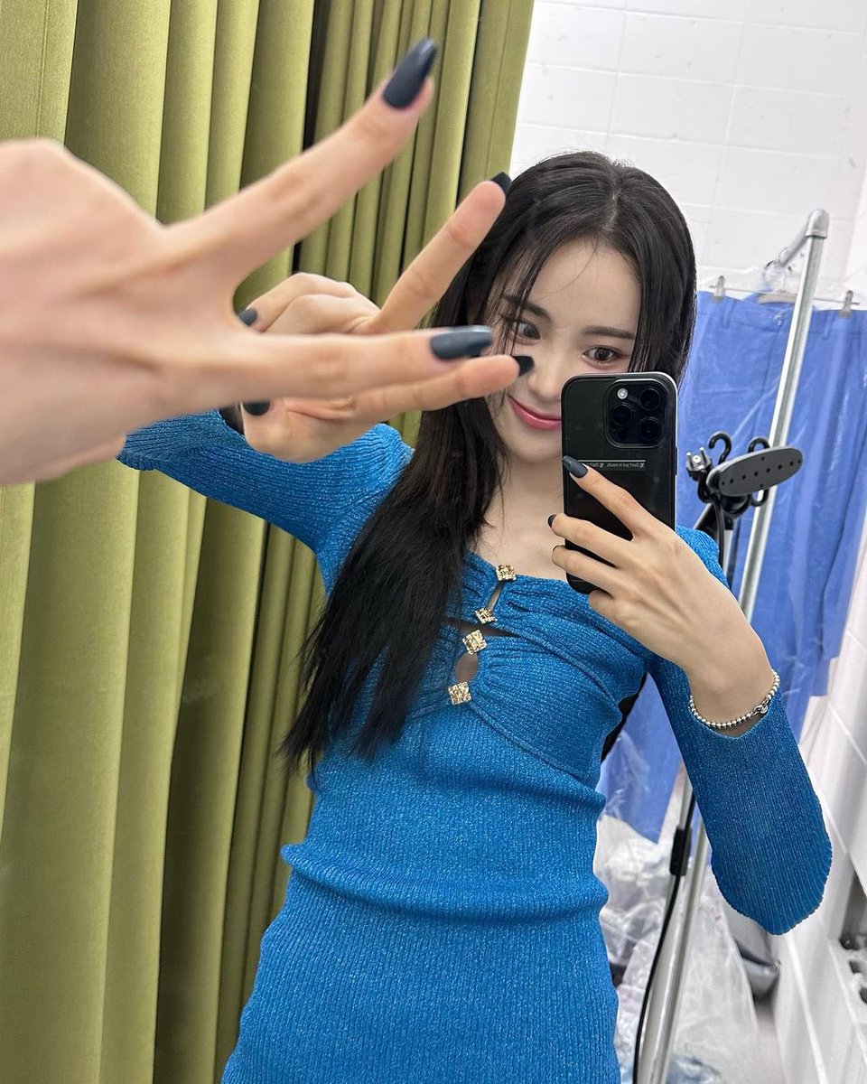 LOOΠΔ France 📡¹² HIATUS tweet media