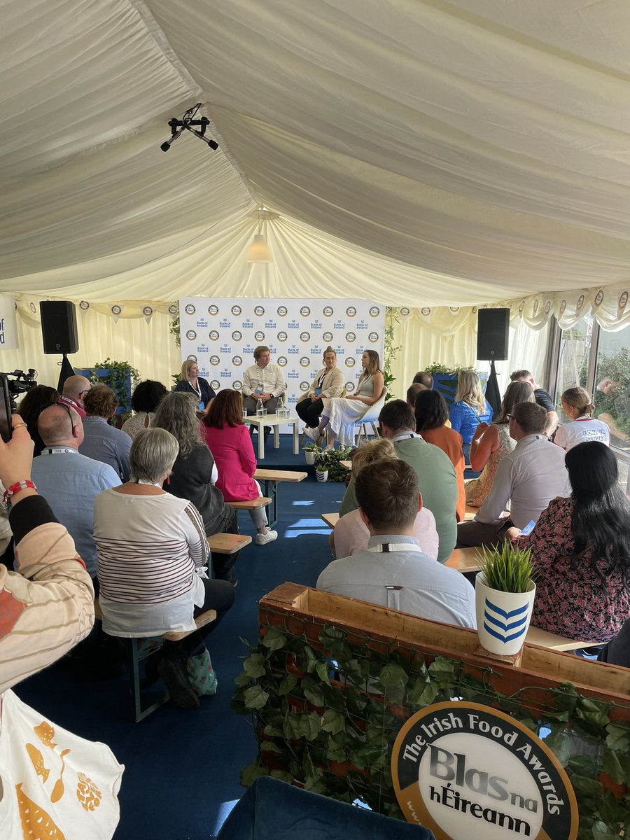 Viv_Gleeson's tweet photo. ‘Social Media Secrets’ #BlasBackyard panel hosted by @ThatAliceCooks with @EoinMcGirl @bankofireland, Ciara Daly of Conquer Digital, and Aisling Tuck @ohhappyveggie sharing the secrets, challenges, and triumphs of social media success in the world of #IrishFoodProducers. #Blas23 https://t.co/dOwLe9tqUe