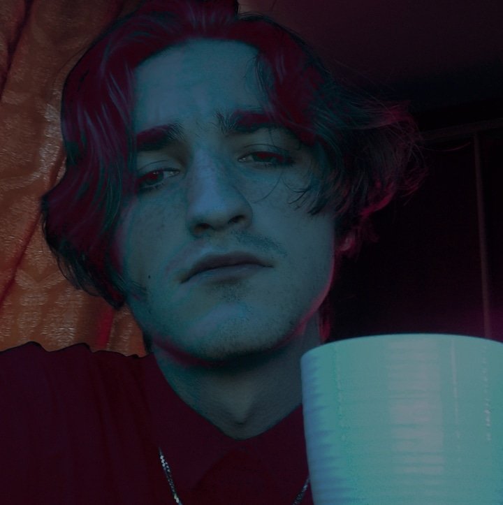 моксем, емое tweet media