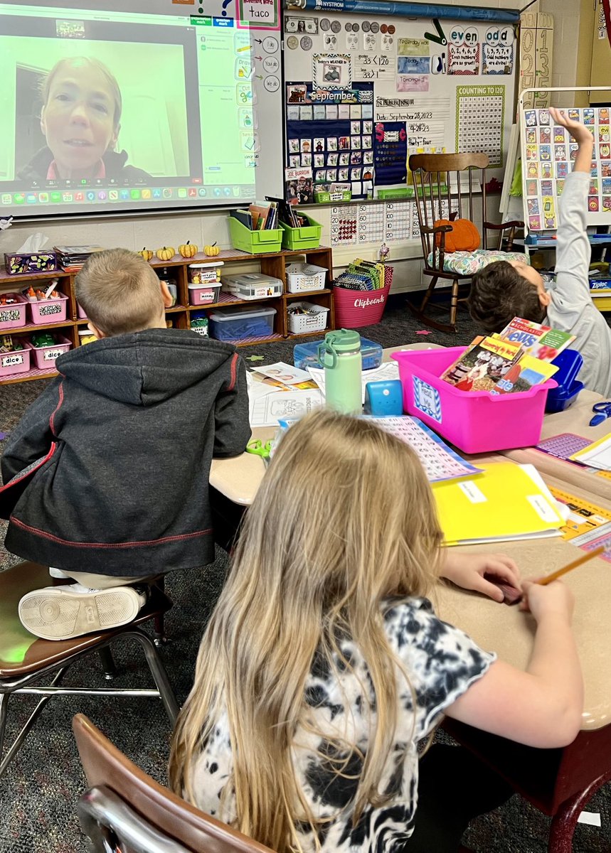 MrsMartinSmiles's tweet photo. Miss Kristen, a meteorologist with the National Oceanic and Atmospheric Administration, virtually visited our classroom yesterday! First grade scientists loved learning from this weather expert! 🌦️⚡️☔️❄️🌪️🌈 #AskAMeteorologist #MakeLearningFun ⁦@NOAA⁩ ⁦⁦@NWSILN⁩ https://t.co/7UeGIzF4mC