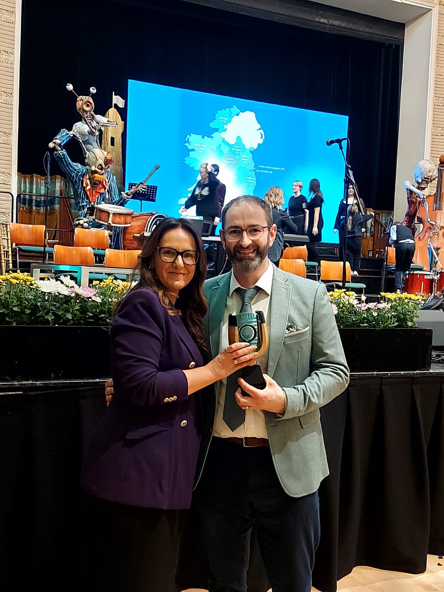 Our talented Tutor Joe Casey accepting the runner-up award for our entry in the ETB Anthem Competition at the <a href="/ETBIreland/">ETBI</a> Annual Conference in Cork last night. Congratulations to <a href="/CorkNln/">NLN Cork</a> for their amazing performance of the winning anthem #FutureETB <a href="/laoisoffalyetb/">Laois and Offaly ETB</a>