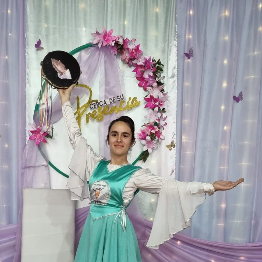 #NuevaFotoDePerfil
#ELNOSAMA
#ENTREMOSENSUPRESENCIA 
#DIOS 
🙌🏻🙌🏻🫂🫂