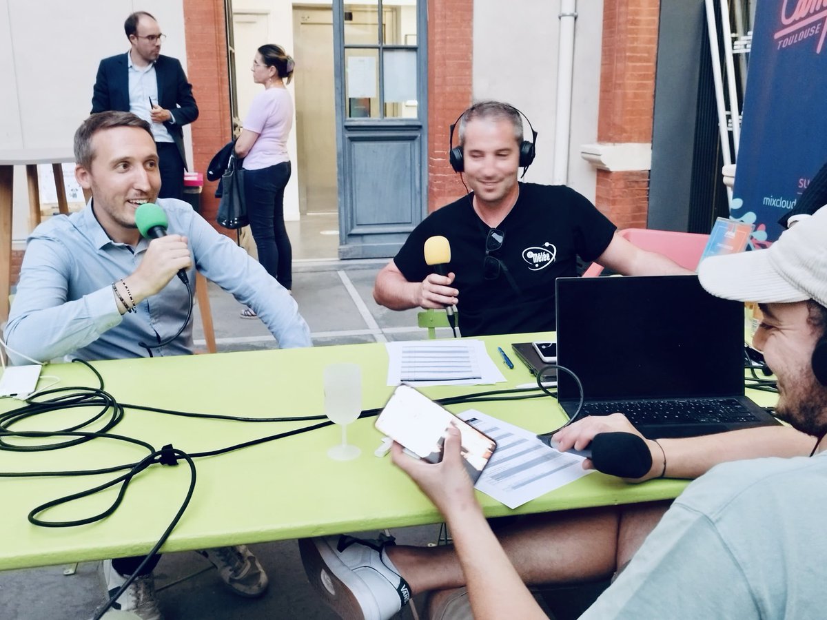 📲 Une 23e édition qui aura tenu ses promesses ! En partenariat avec la <a href="/HauteGaronne/">Haute-Garonne</a> et <a href="/hgnumerique/">Haute-Garonne Numérique</a>, la <a href="/La_Melee/">La Mêlée</a> c’est 10 000 participants et 500 intervenants autour des enjeux des usages du numérique, de l’humain, le territoire et le numérique responsable et durable.