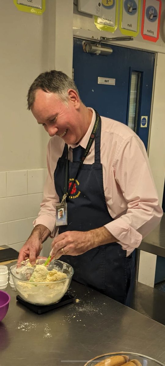 Amazing creations in the food department from our lovely students and year 6 visitors! Hope you enjoyed decorating your biscuits and eating your scones!