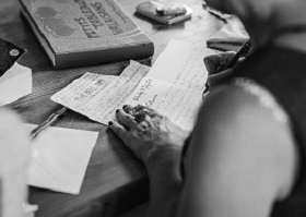 Join local writer, Ian Grosz, at Inverurie library on 26 Oct 6.30-8.30pm. Discussion of stories and poems and opportunity for you to get creative with writing too.  

All welcome.  Suitable for ages 16+.

Drop in or book your space by going to tinyurl.com/554p8b48