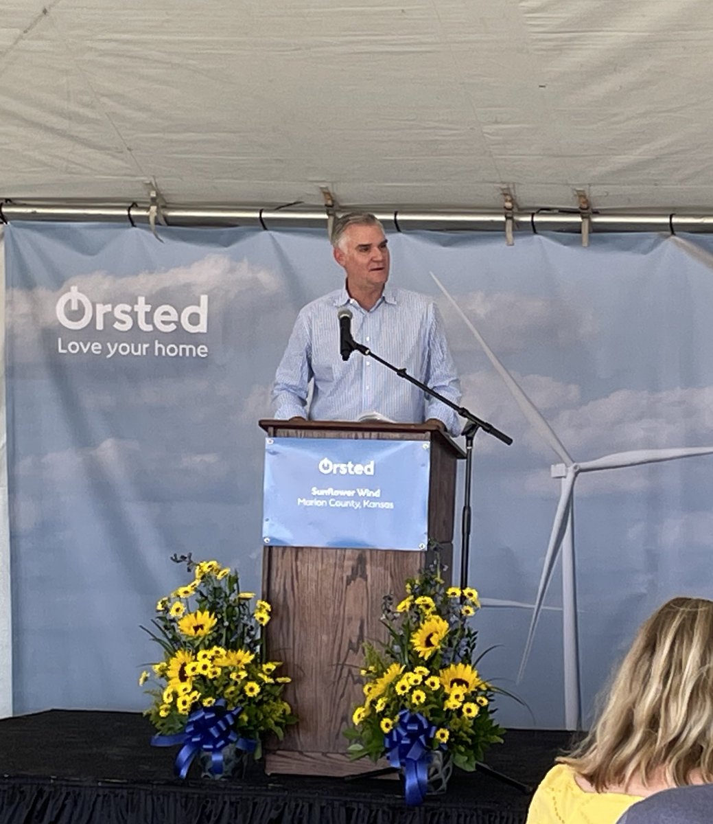 stephfrancoeur's tweet photo. A quick trip to #Kansas for Sunflower Wind, @OrstedUS 13th wind project now in operation. A great day celebrating community, conservation and clean energy. 🌻 https://t.co/S3qklBm2ea