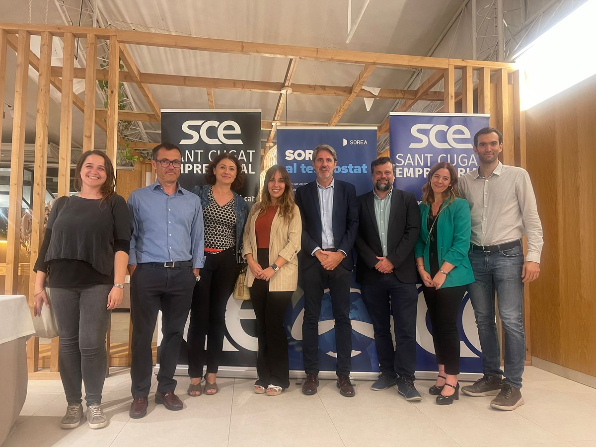 🤝 A #SantCugat col·laborem en la nova edició de la Nit del Soci de <a href="/SCEmpresarial/">Sant Cugat Empresarial</a>.

<a href="/SCEmpresarial/">Sant Cugat Empresarial</a> ha reconegut la trajectòria de diferents empreses associades que han realitzat accions rellevants a la ciutat amb impacte en el territori.

#NitDelSociSCE #Sostenibilitat