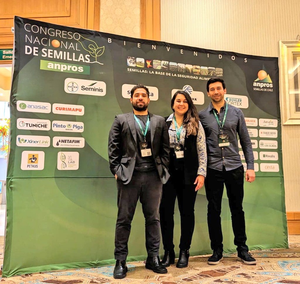 DanielNorero's tweet photo. Excelente el Congreso Nacional de Semillas 2023 de @anpros / Asistimos los 3 founders de Neocrop Technologies y @FranM_Castillo presentó el nuevo portafolio de cultivos mejorados con gene editing y enfoque como prestador de servicios y brazo tecnológico de la industria semillera. https://t.co/Xy3RqAJg5p