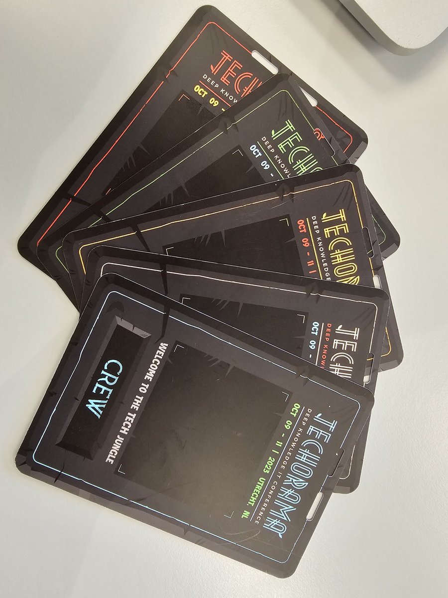 Today last preparations for <a href="/TechoramaNL/">TechoramaNL</a>. Our first shipments are trickling in. We are also almost sold out! Only 100 tickets left, so if you want to come don't procrastinate longer to buy your ticket techorama.nl/tickets do you like our badge designs btw? 🤩