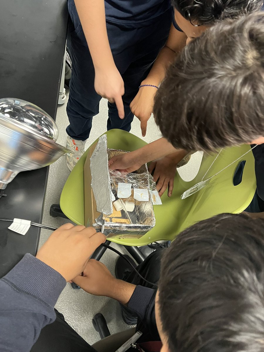 So proud of our kids in the Morton STEM program! 🍫
<a href="/Eojeda3016/">Enrique Ojeda</a> 
<a href="/MortonWestFA/">Morton West Freshman Academy</a>