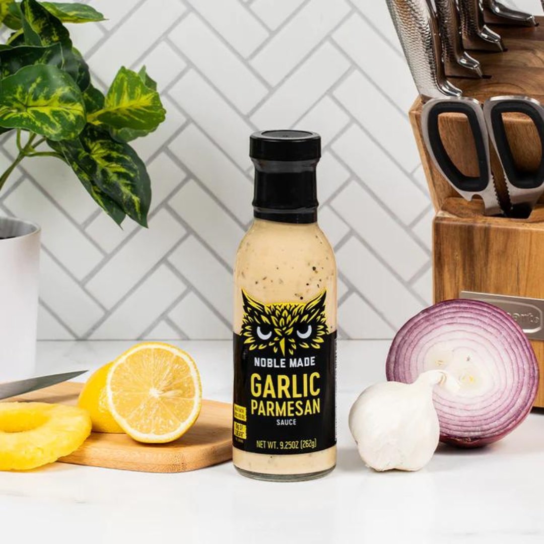 netrition's tweet image. Take your wing game to the next level with this game-changing sauce!

Certified Gluten-Free, Keto Certified, and Sugar-Free Nobel Made's Garlic Parmesan Wing Sauce will have your guests (and you) coming back for more.

Get your bottle here- bit.ly/46ewSe8