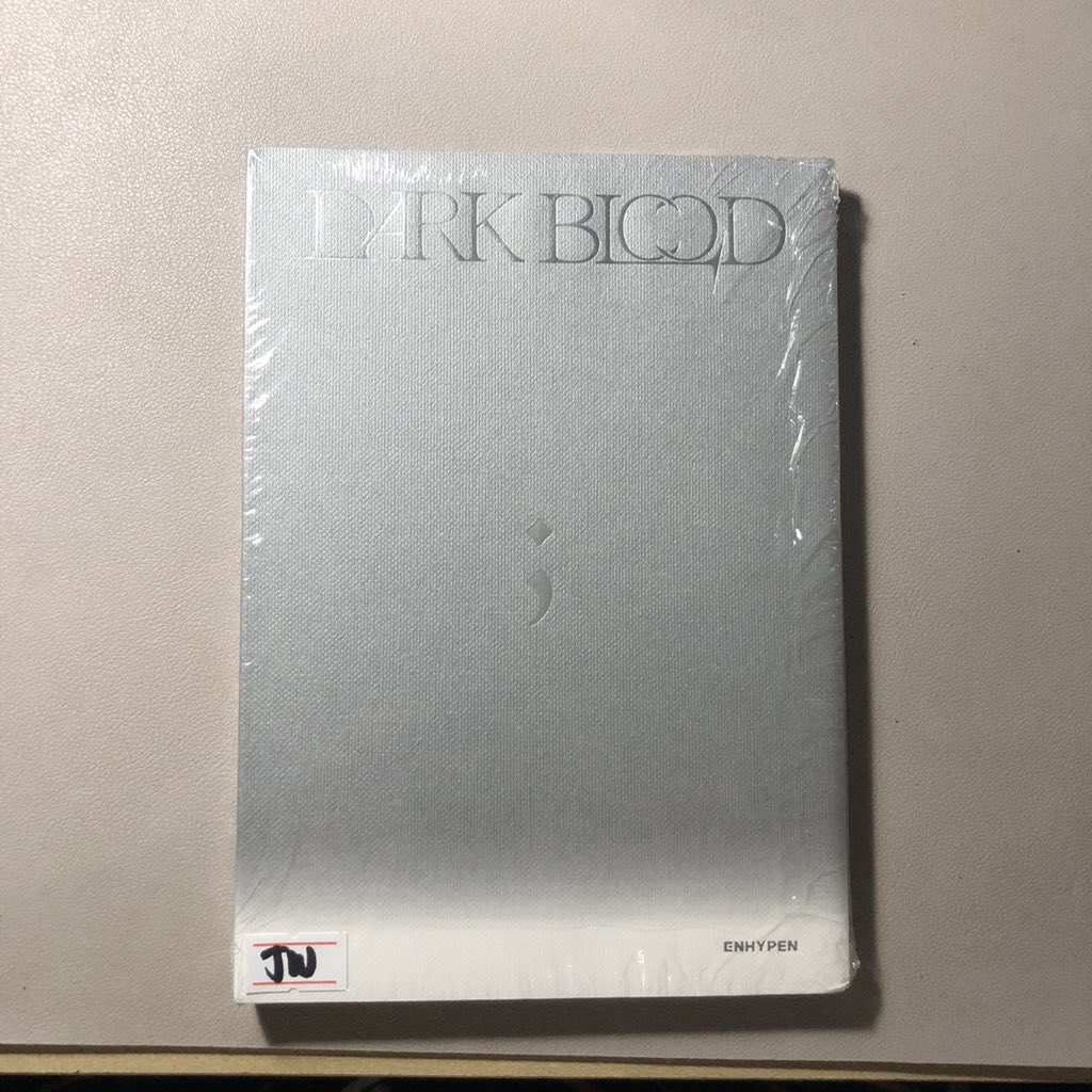 thisismavyt's tweet photo. wtt lft ph enhypen dark blood engene ver album

hello po, baka may gusto po makipag trade huhu na doble lang po yung na order 🥺

have: jungwon ver 
want: jake ver

- sealed, sure member
- onhand

loc: qc 

jake jungwon dark blood sealed engene ver version https://t.co/cCAenx3bbb
