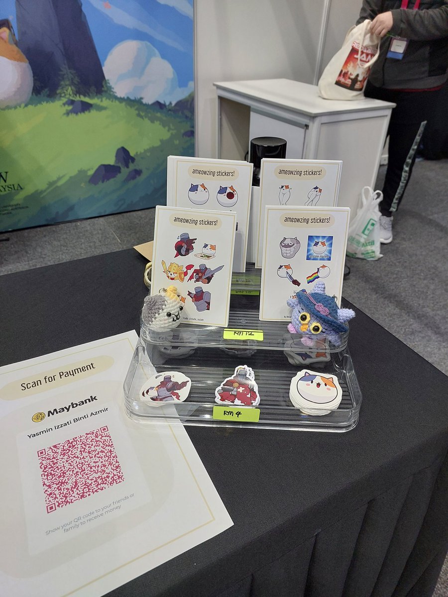studio_reclaim's tweet photo. Day 1 done! Say hi to our booth manager in charge of our artbook sample and stickers! #MYDCF2023 https://t.co/0yFKKKzBzI