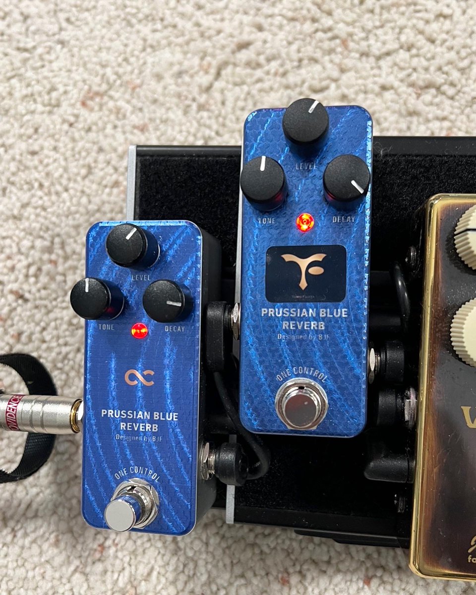 TomoJustFunky's tweet photo. Two Reverb Pedals are better than ONE!
@OneControlUSA
@OneControlJp
#PrussianBlueReverb #onecontrol #effectpedal #reverb #reverbpedal #tomofujita #guitarwisdom https://t.co/icClhlqT5g