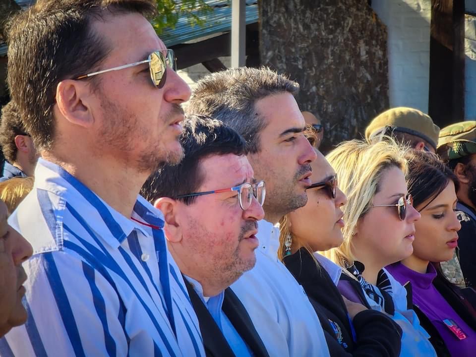 AquilesAMG's tweet photo. Junto a @mfernandez33 participamos de la ceremonia de apertura de la Expo Salto 2023.
Una fiesta tradicional donde  el campo y la ciudad confluyen en un atractivo, para visitar en Familia. https://t.co/dE4Gh7gH5v