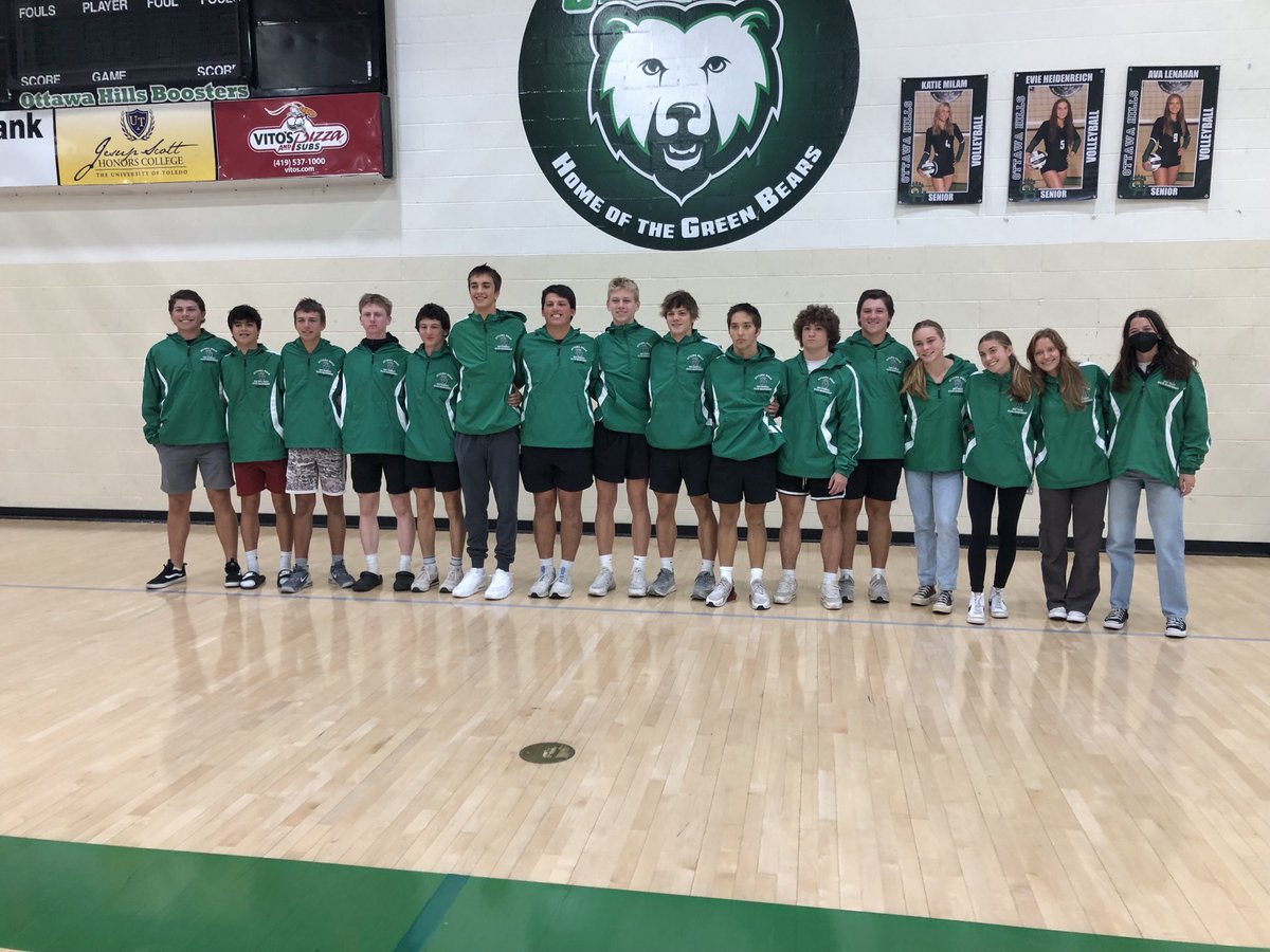 GreenBearSports's tweet photo. Celebrating our boys tennis team members, baseball team, and boys and girls track team members  on making it to states last spring. We did the presentation of jackets and we’re just missing some of our freshmen that are away in college. Thank you OH boosters for this amazing gift https://t.co/5A7KTVMPn5