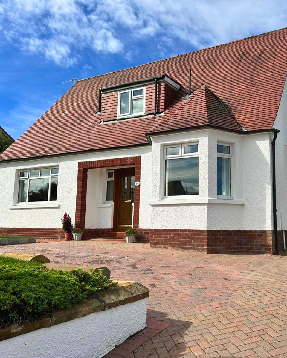 properlauk's tweet photo. We know how important your home is to you, so it’s crucial that you protect it. ProPERLA Facade Coating not only improves the appearance of the building, it helps to maintain and protect it long-term.

Read more 👉 https://t.co/i8xAPflabp

📸: Kingdom Coatings

#ProPERLA https://t.co/YZ4gY9d6wV