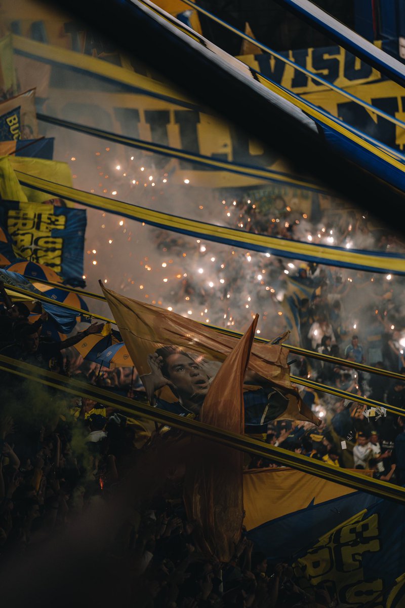 MicaelaRostom's tweet photo. Como que la tele no te mostró esto? MIRA LO QUE FUE DIOSSSS 🇸🇪 
BOCA SEÑORES ! https://t.co/9WFDVr865r