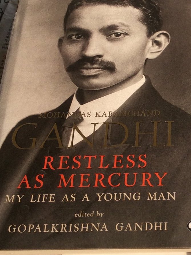 Satyam46148757's tweet photo. गोरे लोगो का मानना था की प्रथम श्रेणी मे केवल उच्च-वर्ग ही यात्रा कर सकते हैं। केवल इतना ही नहीं उन्हें वहां के कई होटलों में भी अन्दर घुसने से मना कर दिया गया।
यह रंगभेद, जातपात गांधी जी को बिल्कुल भी बर्दाश्त नहीं हुआ,
#MahatmaGandhi #Gandhi
#RememberingGandhi #Mahtma https://t.co/J7LH2scueZ